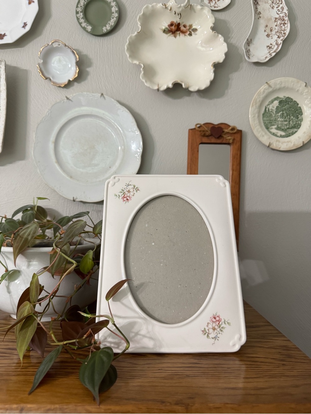 Weston White Oval Photo Frame with Pink Floral Accents